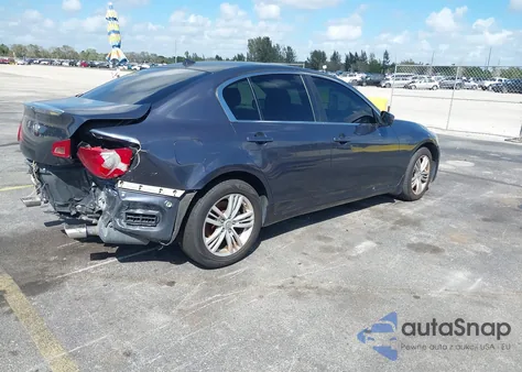 2013 Infiniti G37X z USA, uszkodzony, nr VIN JN1CV6AR2DM352903